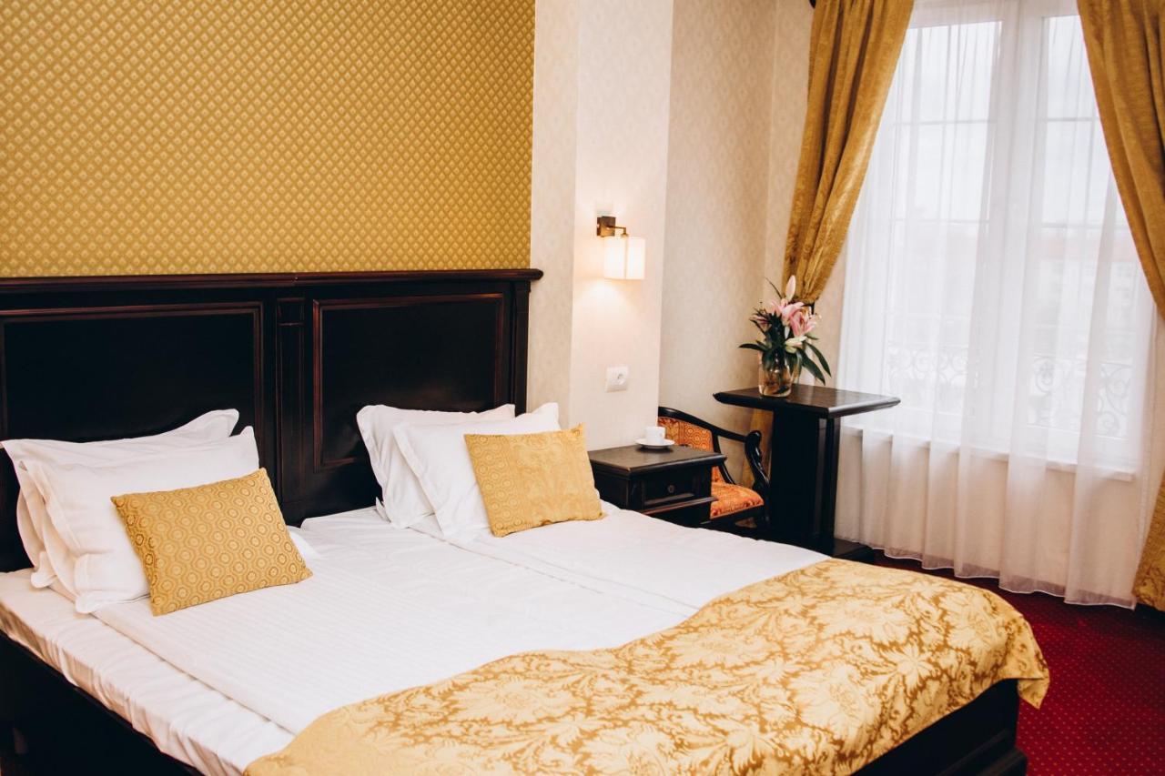 Novera Hotel