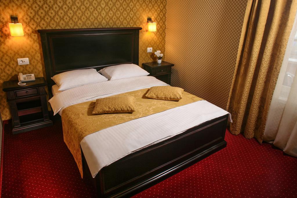 Novera Hotel 4*