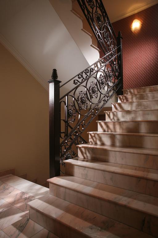 Novera Hotel
